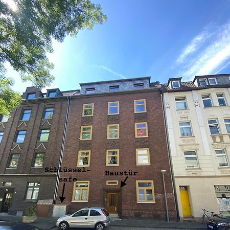 Feelslikehome - Stylische Und Zentrale Altbauwohnung Mit Terrasse&Garten Bochum Exterior photo