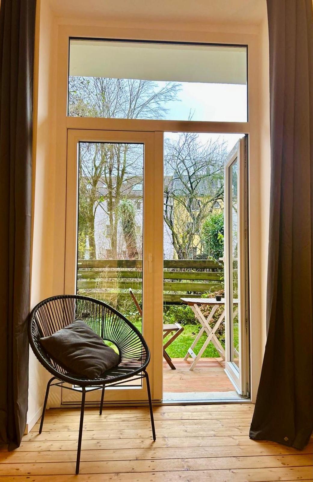 Feelslikehome - Stylische Und Zentrale Altbauwohnung Mit Terrasse&Garten Bochum Exterior photo
